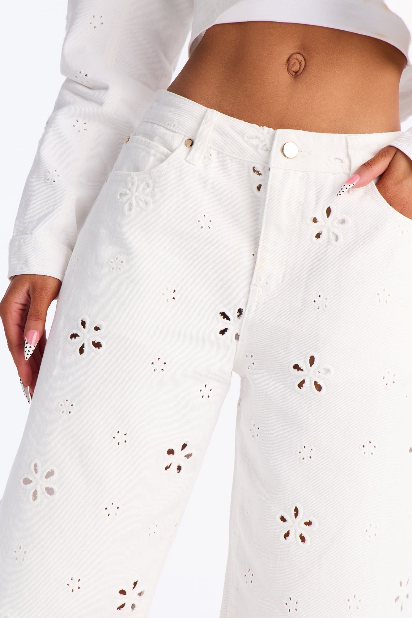 Valencia Eyelet Denim Jorts - White