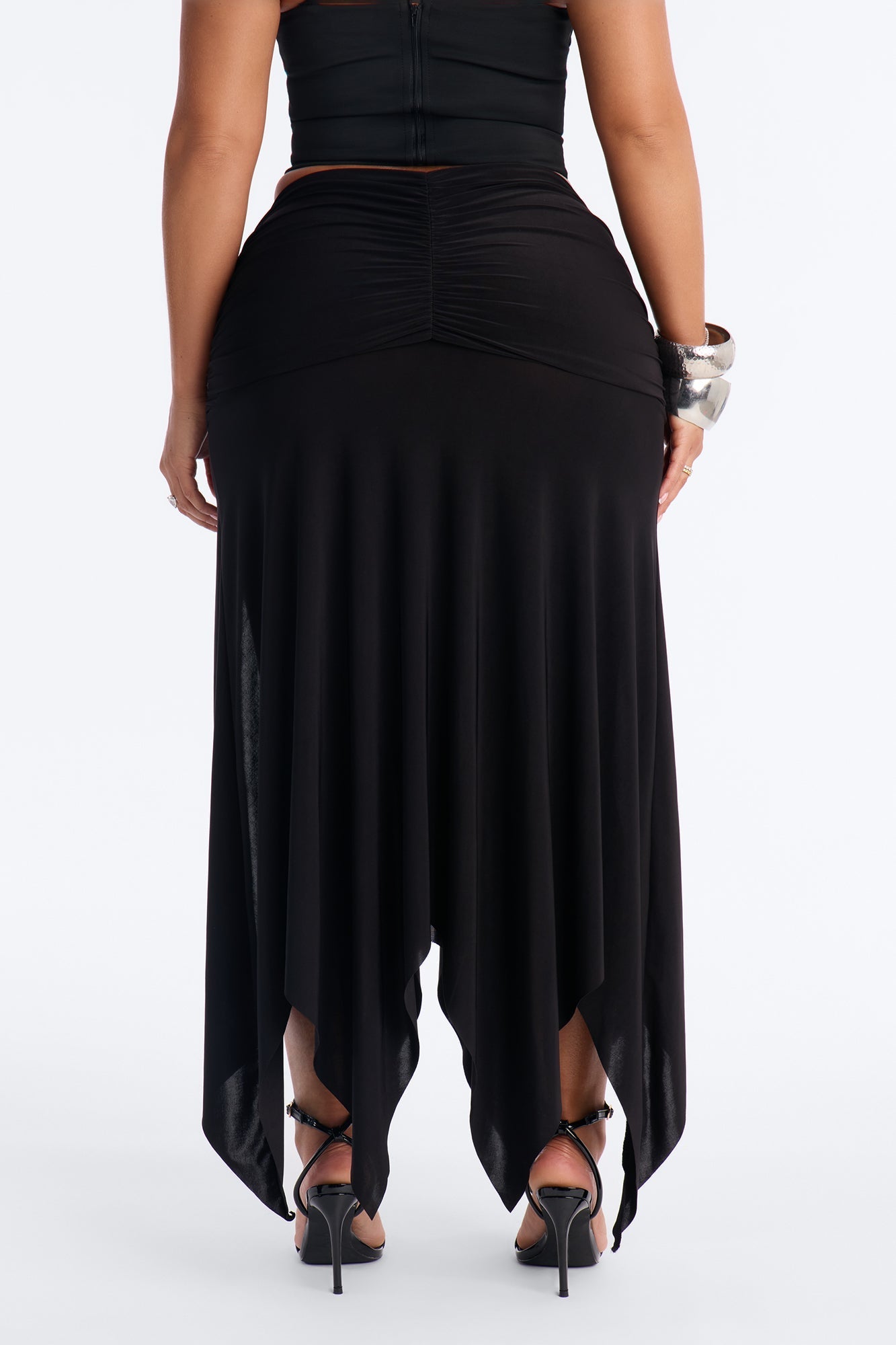 Miranda Low Rise Ruched Flowy Midi Skirt - Black