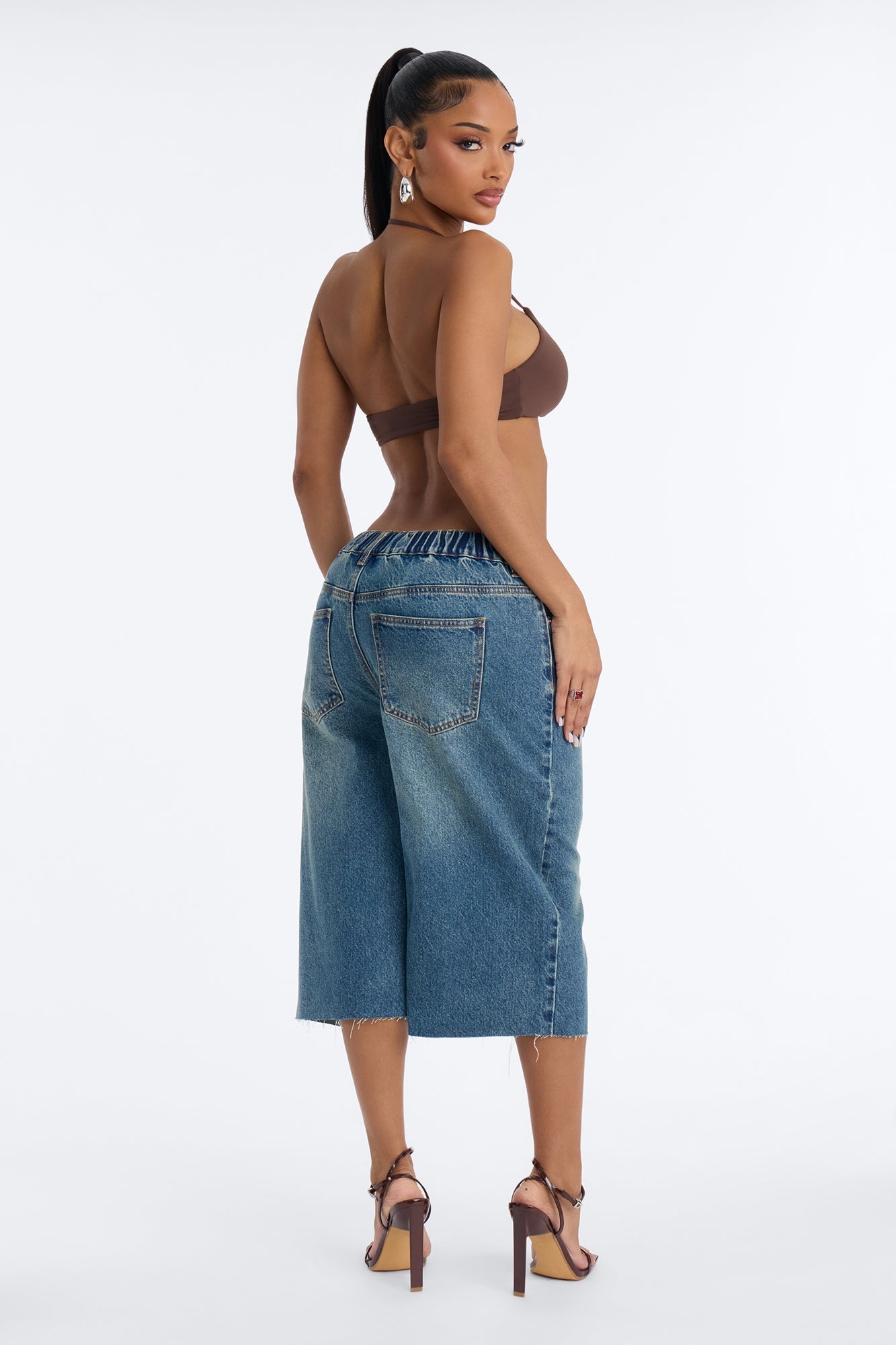 Fitting In Easy Waist Basic Denim Jorts - Vintage Wash