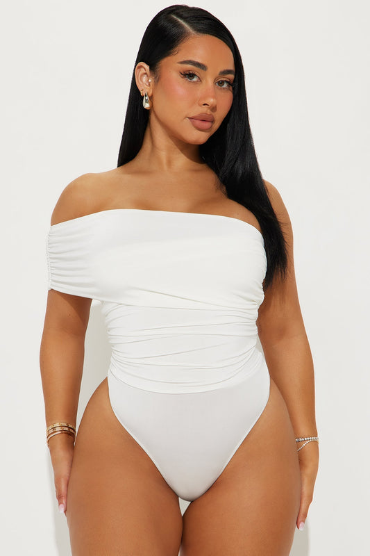 Reese Off Shoulder Ruched Bodysuit - Ivory