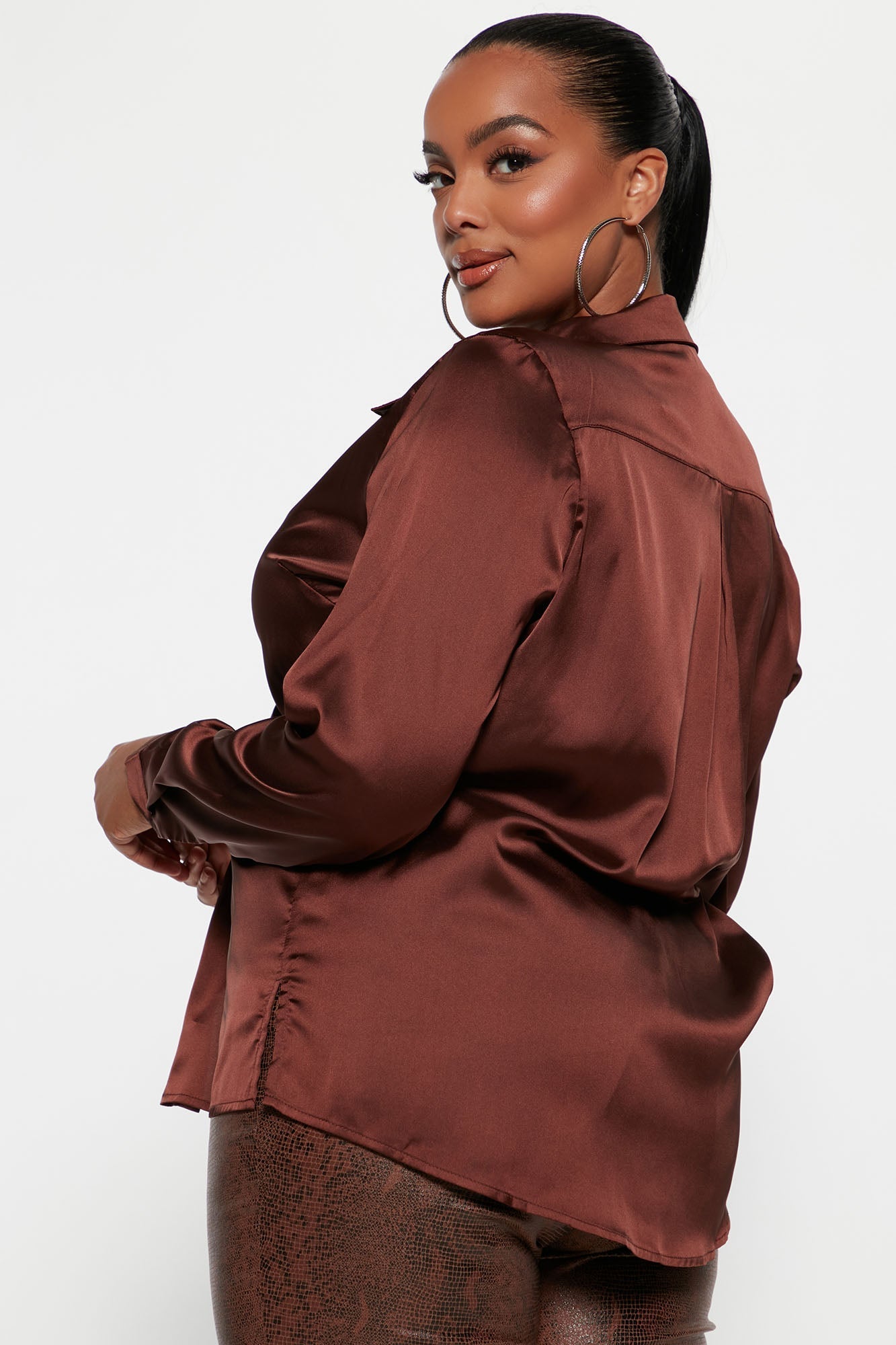 Smooth Talkin' Button Down Top - Brown