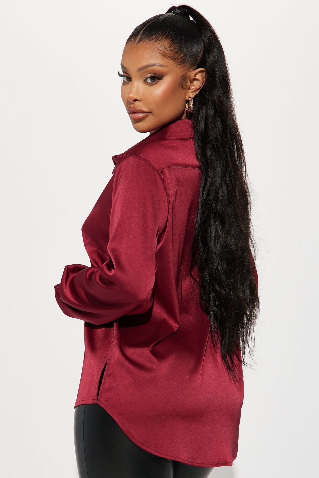 Smooth Talkin' Button Down Top - Burgundy