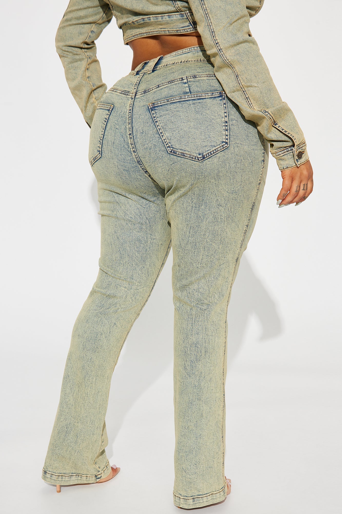 Vittoria Tinted Stretch Skinny Jeans - Light Wash
