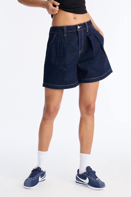 Night Borough Pleated Denim Shorts - Dark Wash